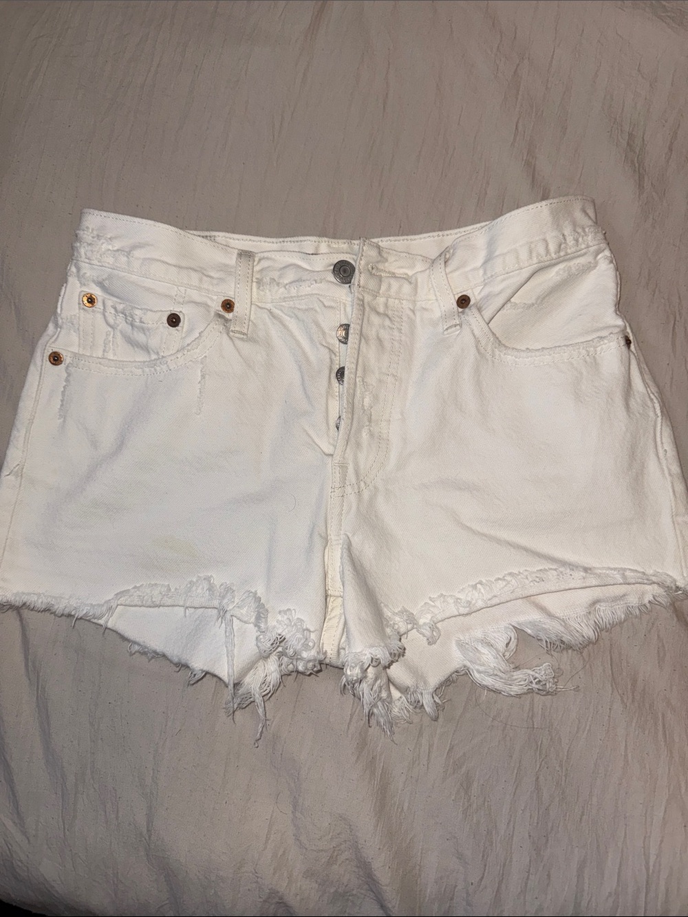 Levi’s White Distressed Denim Women’s Shorts